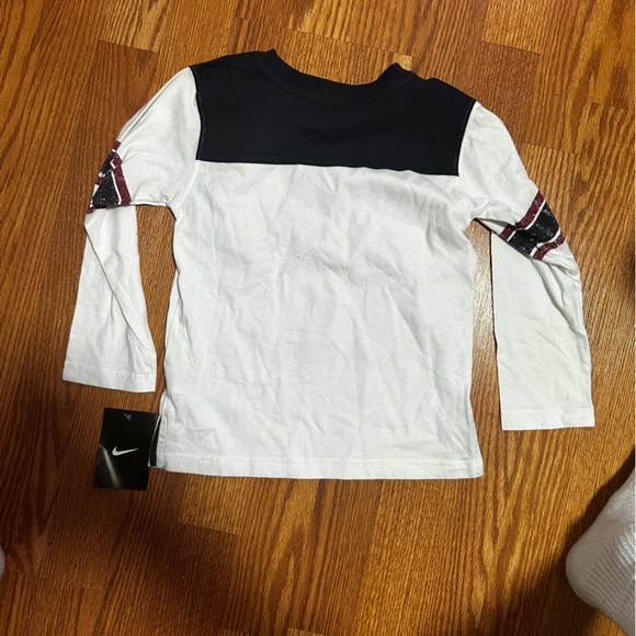 Nike Long Sleeve NEW Size-4 - Picture 2 of 3